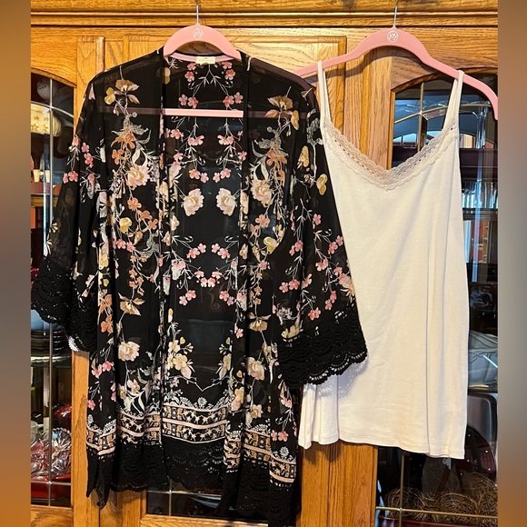 Torrid/ Mason & Belle Other - Mason & Belle Floral Black Kimono + Torrid Cami Lot - 1X 🖤
